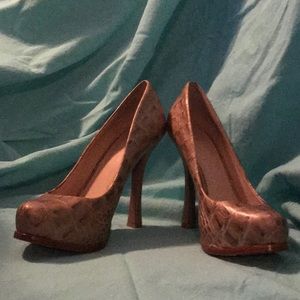 Joan and David Heels